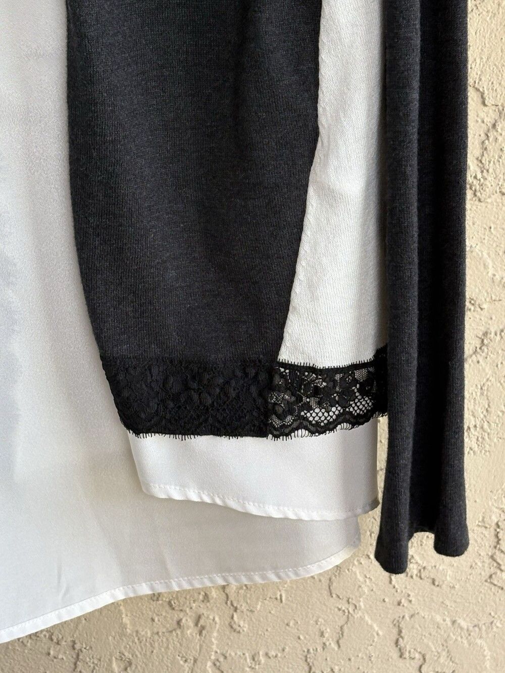 Chico’s NWT Black White Open Lightweight ize 0 Small Women’s Cardigan Sweater. - Picture 10 of 11